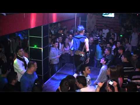 Dj Mendoza & Mc Johnny Club Alkatraz Craciun 2011