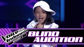 Mikayla - Coke Bottle | Blind Auditions | The Voice Kids Indonesia Season 3 GTV 2018