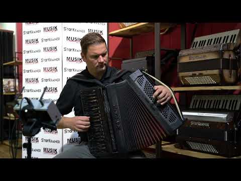 Franz Pöschl spielt mit SiMPL MIDI-System