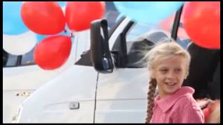 Шесть многодетных семей получат микроавтобусы