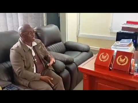 PS BENARD MPUNDU CONFERS WITH HON KELVIN MUTALE SAMPA ON CONSTITUTION AMENDMENTS .