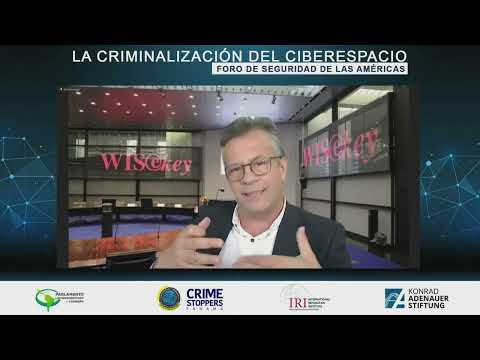 Carlos Moreira presentación a los diputados parlamentarios latinoamericanos.