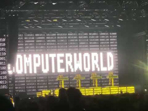 Kraftwerk filmed by Kayla Q
