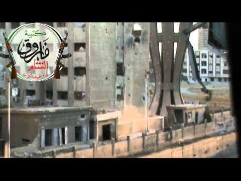 تصاعد الدخان نتيجة استهداف قوات النظام بقذائف الهاون من قبل عناصر كتيبة فاروق الشام على جبهة العباسيين في مدينة دمشق