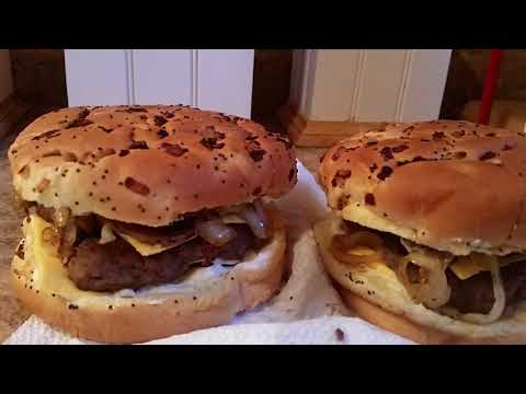 Grilled Beef / Mushrooms / Onions Burgers