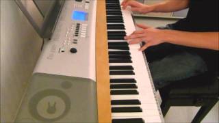 Finding solace in friends au piano (Michele Mclaughlin)(HD)