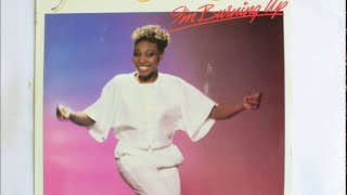 Yvonne Chaka Chaka ‎– I&#39;m Burning Up