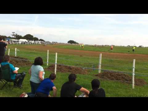 Bewdley Grasstrack - 500cc, Appleton and Handley 15.8.2010