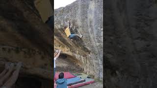 Photo of problem El ejército rojo in Tamajón boulder Area