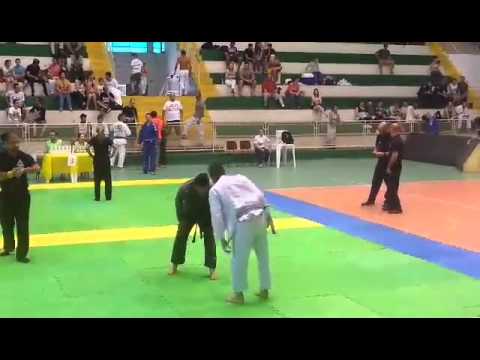 Luis Emmanuel(Gracie Barra) vs Maicon Dutra (Team Medeiros)