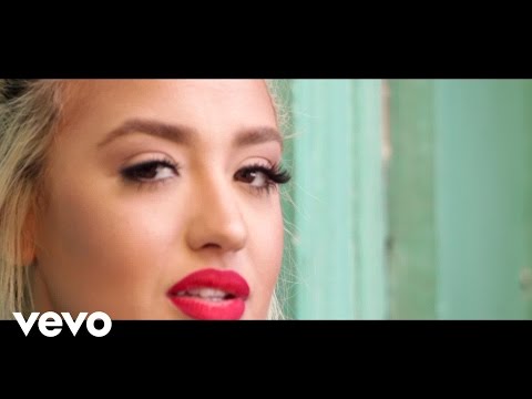 بدون أي حدود نينا عبد الملك