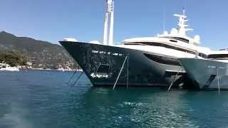preview picture of video 'Santa Margherita Ligure ormeggiano grandi Yacht'