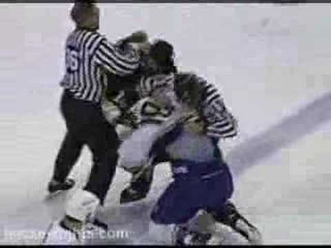 Tony Twist vs Francois Leroux