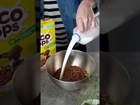 Coco pops cereal mocha #goldenbrowncoffee #cocopops #mocha #coffee #barista #asmr #chocolate
