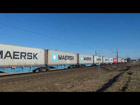 Gama 024 Alza Cargo z kontenerami wyjazd z Warlubia na południe lk131