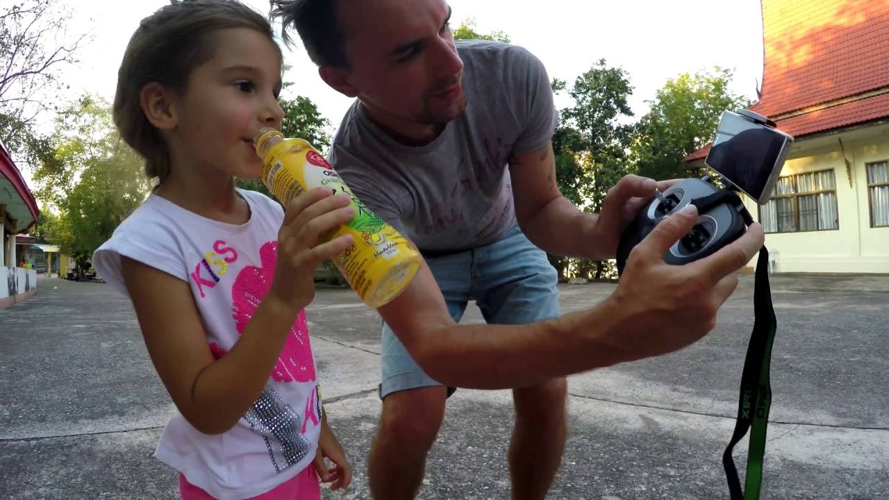 Квадрокоптер Xiro Xplorer V