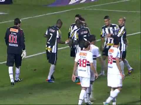 São Paulo 0 x 2 Botafogo pela 7ª rodada do Brasileirão 2011 - (29/06/2011).