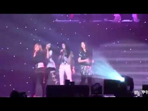 [fancam] fx krystal faints on stage