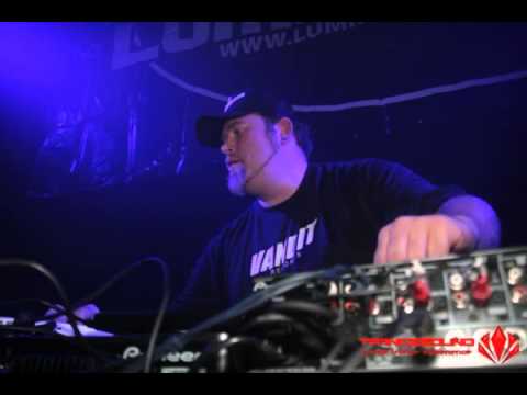 Project ab8800880088 pres. Alex M.O.R.P.H. Vs Misja Helsloot - L-One (M.O.R.P.H.S Mix)