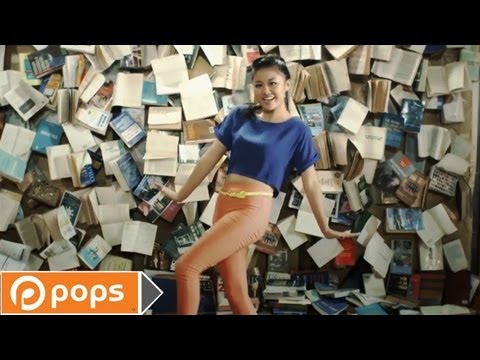 Thể hiện bởi Văn Mai Hương