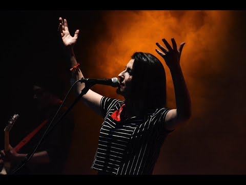 download lagu mp3 mp4 Caelux, download lagu Caelux gratis, unduh video klip Caelux