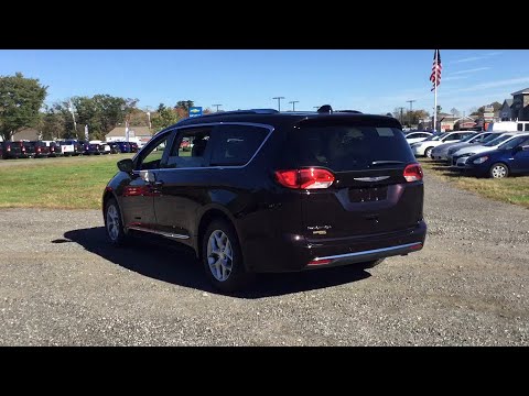 2019 Chrysler Pacifica Near me Milford, Mendon, Worcester, Framingham MA, Providence, RI 19-138