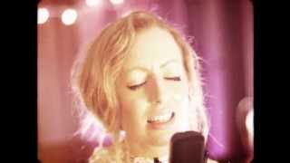 Bec Laughton - Darkest Love [Live at Ferry Rd]