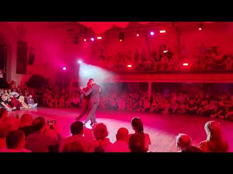 Argentine tango: Cristian Cerezo Uribe & Wilson Muñoz -Triunfal