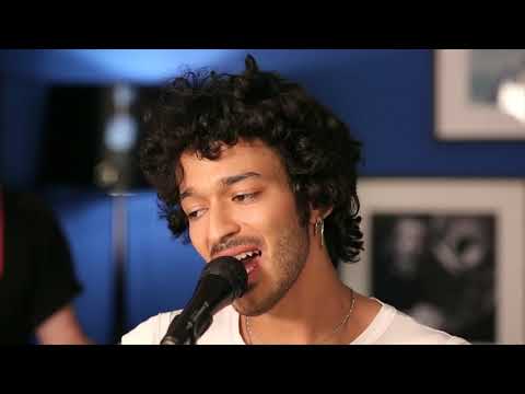 Adam Naas - I Wanna get you close to me (live)