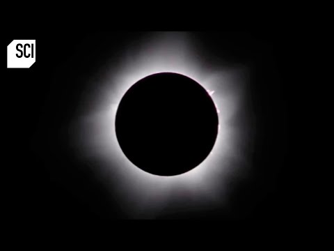 Full Length Total Solar Eclipse in Australia on April 19, 2023