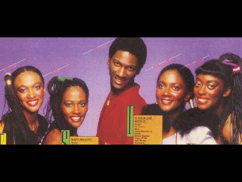 Woods Empire – Universal Love (1981)