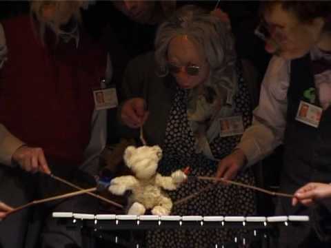 Tof Théâtre : Les Bénévoles "nounours"