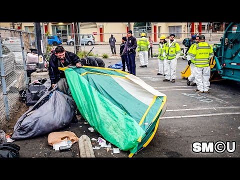 𝗕𝗔𝗖𝗞-𝗧𝗢-𝗕𝗔𝗖𝗞 𝗖𝗟𝗘𝗔𝗡𝗨𝗣:LAPD and City Crews Return to Venice Lot for Second Homeless Sweep in 24 Hours