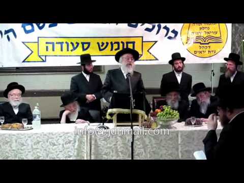 Vienner Rebbe Addressing Chumash Seudah In Monsey - Sivan 5771