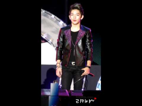 110930 nakdong river culture festival - brushing by Rickya.com