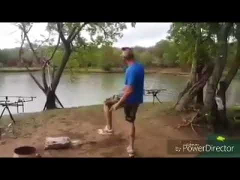 DIE RADIO RAPS (JOHNATHAN) SONG + DANS