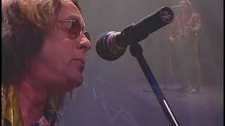 Todd's performance from Joe Jackson and Todd Rundgren Live 2005