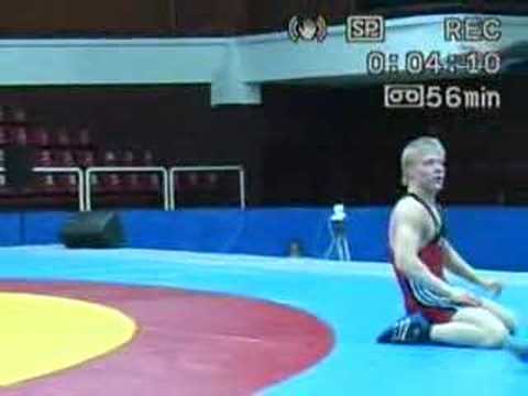 55kg GR KAKI Ville FIN - BAYRAMOV Rovshan AZE