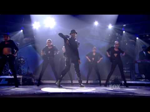 Usher feat. Will.I.Am - OMG (Live American Idol)