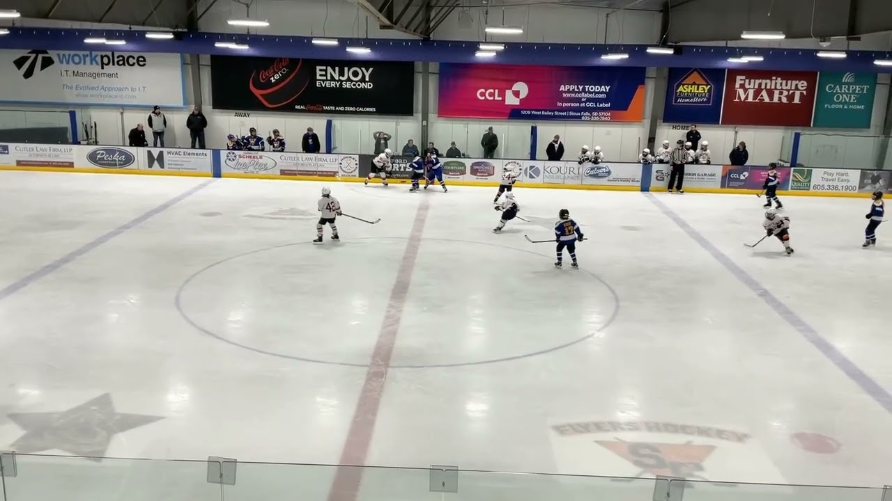 Game 15 Sioux Falls 9-1: Jack scores assisted by Lionel