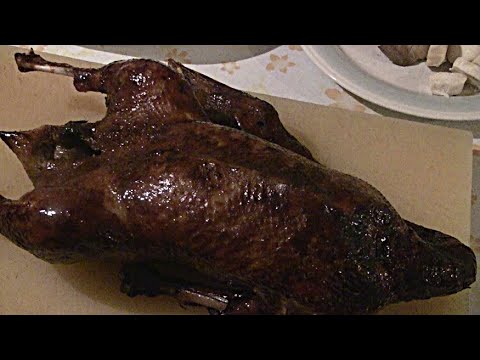 Chinese New Year Roast Goose 中国烤鹅 (Cantonese Roast Goose Recipe) Traditional Chinese Cooking