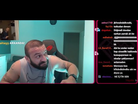 Aykut Elmas Dedesini Çıplak Görüyor