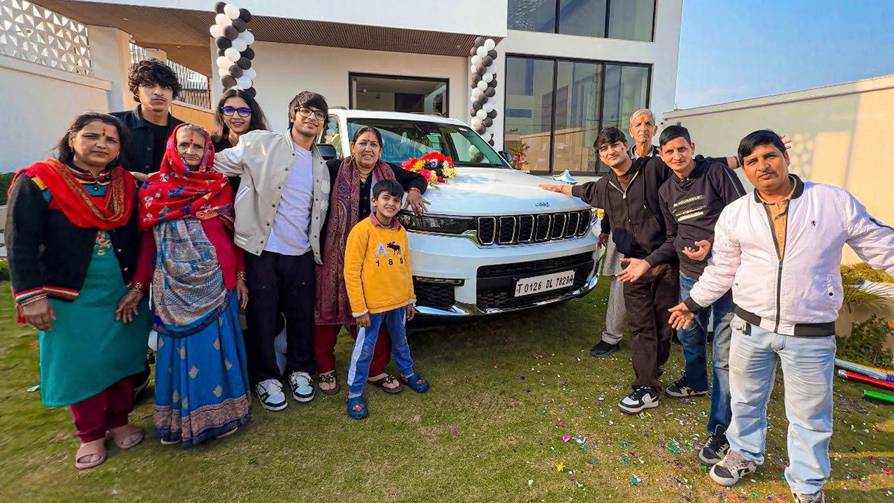 NEW CAR DELIVERY WITH FAMILY 😍, jeep grand Cherokee