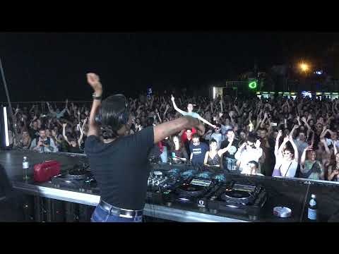 HONEY DIJON drops "Woman Of The Ghetto (Catz 'n Dogz Remix)" @ MATINEE FEST 2021| Grotto klabing