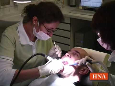 Beim Zahnarzt: Eine Brücke für die Lücke