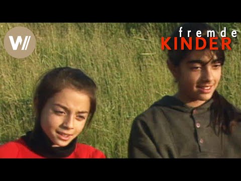 Zwei Mädchen aus der Walachei | Doku-Reihe "Fremde Kinder" - Rumänien (3sat)