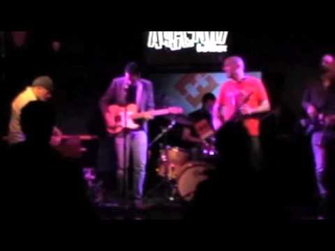 Arsenio Ska Jazz playing Surfin' by Ernest Ranglin