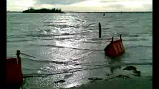 preview picture of video 'Acqua alta a Venezia  il 01/12/2008 a San Giuliano.mp4'