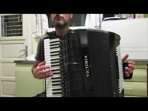 "Ρομβία"  "Romvia"  Accordion: Dimitris Koustas