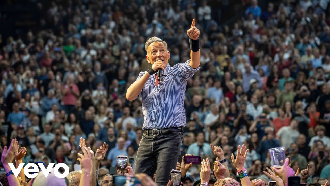 Bruce Springsteen and the E Street Band: Land of Hope and Dreams American Tour (Philadelph... - YouTube